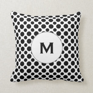 Kundenspezifische schwarze zuerstTupfen auf weißem Kissen