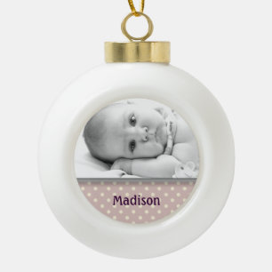 Kundenspezifischer Baby-Name und Keramik Kugel-Ornament