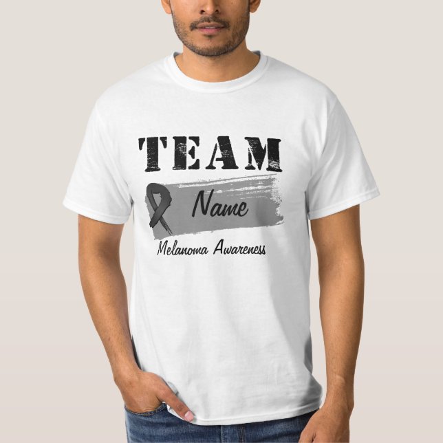 Kundenspezifischer Team-Name - Melanom T-Shirt (Vorderseite)