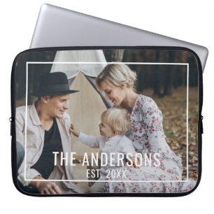 Kundenspezifisches Foto mit Familienname und fests Laptopschutzhülle