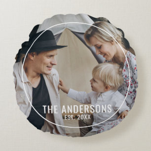 Kundenspezifisches Foto mit Familienname und fests Rundes Kissen
