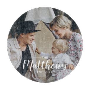 Kundenspezifisches Foto mit Familienname und fests Schneidebrett