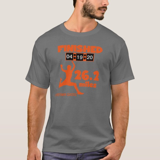 Kundenspezifisches Marathon 26,2 Meilen-Endzeit-T T-Shirt (Vorderseite)