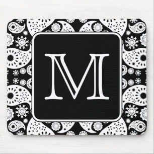 Kundenspezifisches Monogramm auf einfarbigem Mousepad