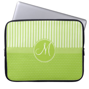 Kundenspezifisches Monogramm-Grün Stripes Laptopschutzhülle