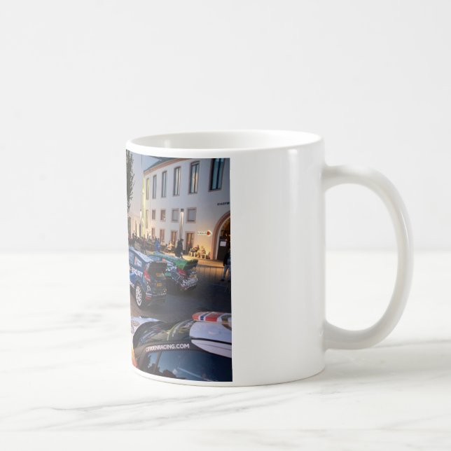 Kundgebungs-Autos Tasse (Rechts)