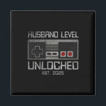 Künftiger Ehemännergrünniger 2025 Gamer Wedding L Magnet<br><div class="desc">Künftiges Ehemännergeisen im Jahr 2025,  das bis zum Frühjahr 2025 aufstieg,  hat Bachelor Party Groom für Männer</div>