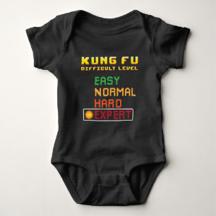 Kung Fu Martial Arts Coach Console Experte Baby Strampler