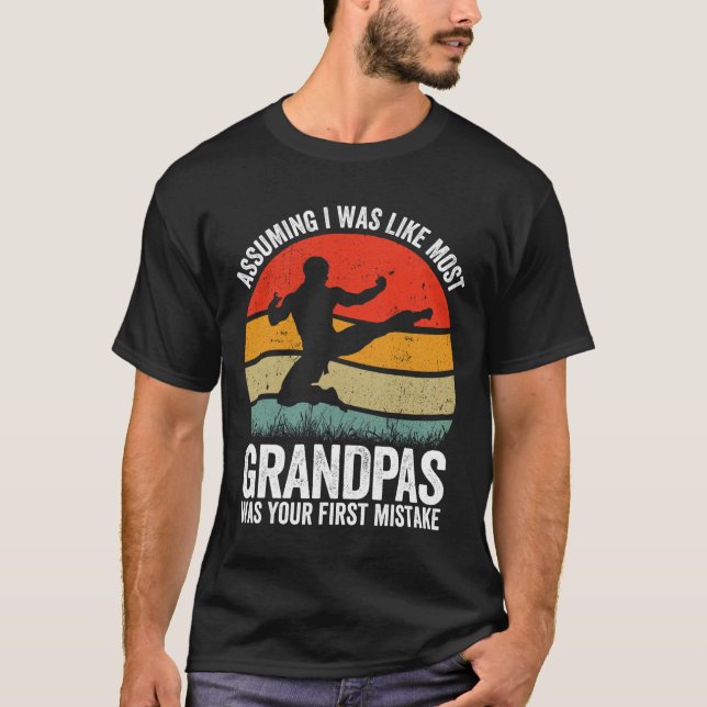 Kung-fu Opa Uming war dein erster Fehler Karat T-Shirt (Vorderseite)