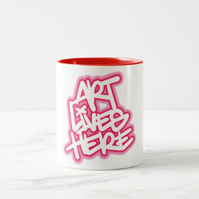 Kunst lebt hier zweifarbige tasse (Mittel)