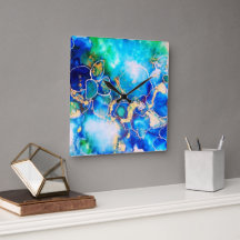 Künstlerisch farbenfrohe Wanduhr