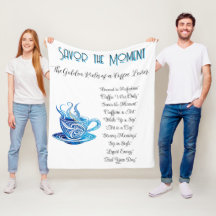 Künstlerischer Blue Coffee Cup mit wirbelnden Must