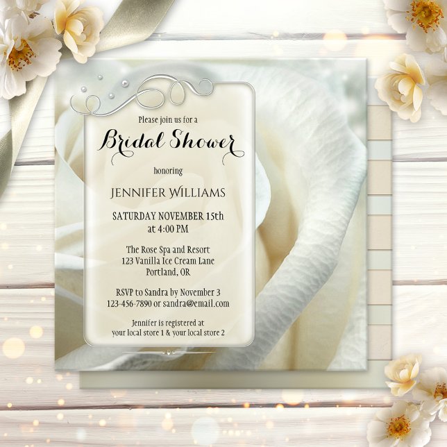 Künstlerischer Chic Silver Rose Blumenbeet Brautpa Einladung (Bridal shower invitation featuring silver floral swirls and tiny pearls on a romantic ivory rose )