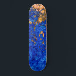 Künstlerisches Cobalt Blau Golden Yellow Acrylic M Skateboard<br><div class="desc">Dieses moderne und coole Gemälde ist perfekt für den trendigen und modischen Menschen. Es zeichnet sich durch ein handgemaltes Kobaltblau und goldgelb-Acryl abstraktes Design aus. Es ist einzigartig, künstlerisch und zeitgenössisch.***WICHTIGE DESIGN-ANMERKUNG: Für individuelle Designanforderungen, z. B. passende Produktanfragen, Farbänderungen, Platzierungsänderungen oder andere Änderungswünsche klicken Sie bitte auf den Button "MESSAGE"...</div>