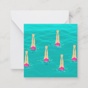Kunstschwimmer beim Schwimmen unter Wasser Mitteilungskarte