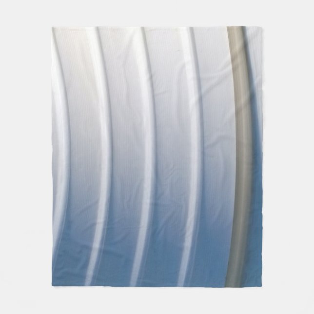 Kunststoffbehälter, blau und weiß fleecedecke (Vorderseite)