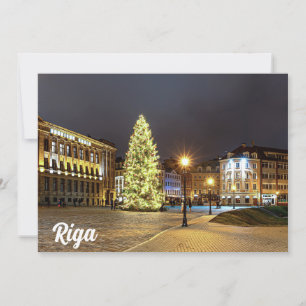 Kuppelplatz mit Weihnachtsbaum in Riga