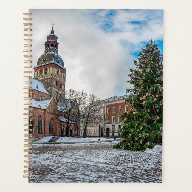 Kuppelplatz mit Weihnachtsbaum in Riga Planer (Vorderseite)