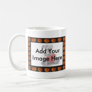Kürbisgesicht-Rahmenmusterbild im Vintage-Stil Tasse