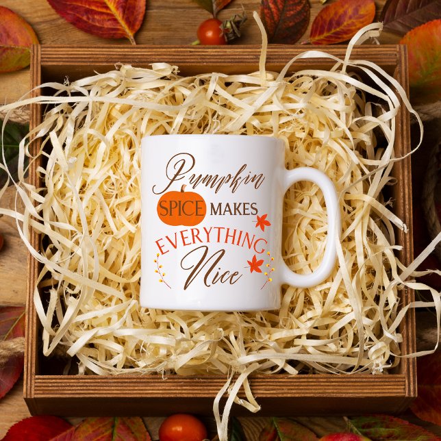 Kürbisgewürze machen alles schön zweifarbige tasse (Pumpkin Spice Makes Everything Nice Mug Mockup.)