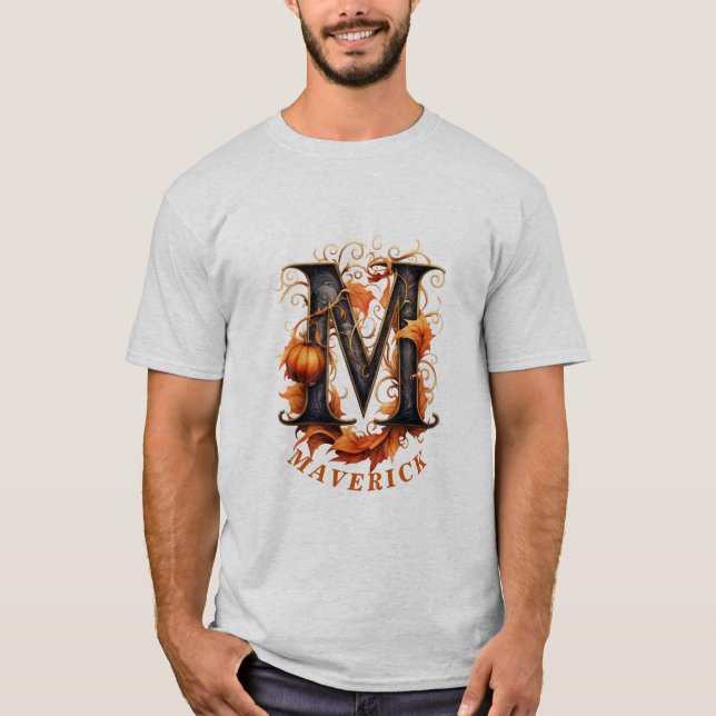 KürbisHalloween Name Letter M Floral Monogram T-Shirt (Vorderseite)