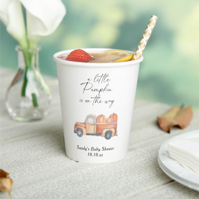 Kürbiskahn - Kleiner Kürbis ist auf dem Weg Pappbecher (In Situ)