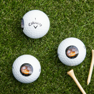Kürbiskopf des Kopflosen Reiters steht in Flammen Golfball