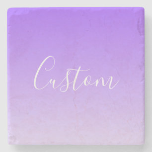 Kursiver Schriftname & editierbarer helllila Ombre Steinuntersetzer