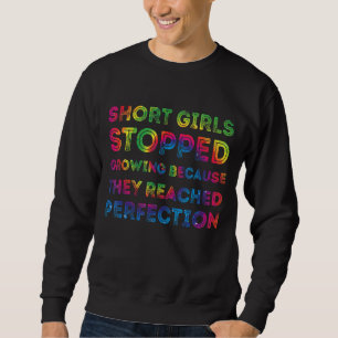 Kurze Mädchen hörten auf zu wachsen, weil sie P Sweatshirt