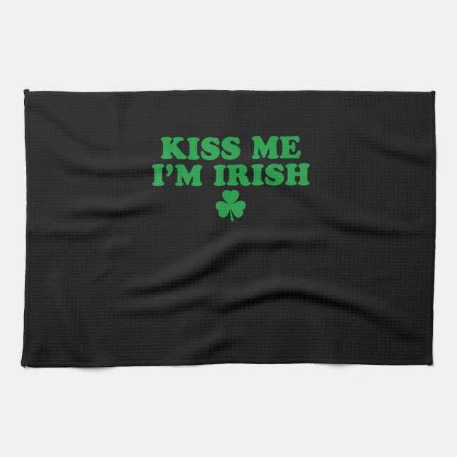 Kuss mir, ich bin irisches Kleeblatt, St Patricks  Geschirrtuch (Horizontal)