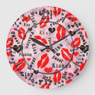 Kuss, rote Lippen. Große Wanduhr