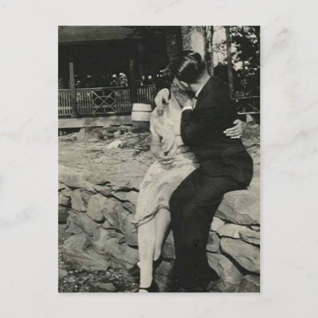 Küssen auf die Steinmauer Postkarte (Vorderseite)