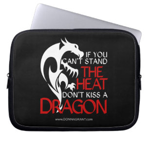 Küssen Sie einen Drachen 10" Hülse Laptopschutzhülle