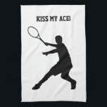 Küssen Sie mein lustiges Geschirrtuch des Asses<br><div class="desc">Küssen Sie mein lustiges Geschirrtuchgeschenk des Asses für Tennisspieler oder -trainer. Schwärzen Sie Silhouetteentwurf mit Schläger. Personalizable mit humorvollem Zitat, Sprichwort, Familiennamen, Familiennamen, Spaßtext, Monogramm etc. trägt Thema Geburtstagsgeschenkideen für ihn zur Schau. Groß für Vati, Ehemann, Ehefrau, Mamma, Partner, Kinder, Trainer, Co-Arbeitskraft, Chef, Kollegen, Vereinhaus etc. Verwenden Sie für waschendes...</div>