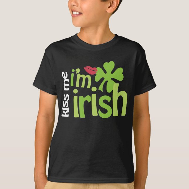 Küssen Sie mich, den ich irisch bin T-Shirt (Vorderseite)