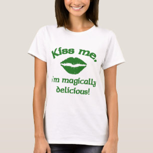 Küssen Sie mich, den ich magisch köstlicher T - T-Shirt