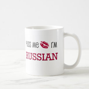 Küssen Sie mich, den ich RUSSISCH bin Tasse