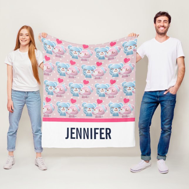 Küssen von Bärenmustern auf Polka-Punkten Fleecedecke (Beispiel)