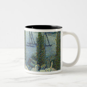 Küstenansicht mit Zypresse-Bäumen, 1896 Zweifarbige Tasse
