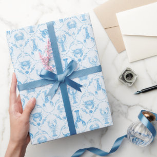 Küsteneleganz: Hummer und Krabben in Hellblau Geschenkpapier