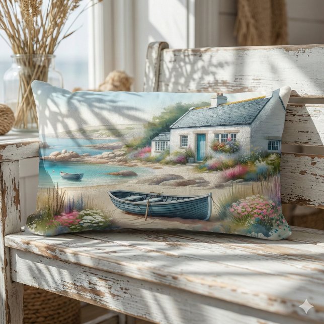 Küstenhaus-Aquarell mit Meeresblickszene Lendenkissen (Coastal Cottage Watercolor Seaside Scene Lumbar Pillow Mockup A)