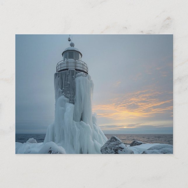 Küstenleuchtturm im Wintersturm Postkarte (Vorderseite)