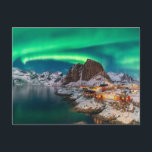 Küstenlinie | Lofoten Islands, Hamnoy, Norwegen Postkarte<br><div class="desc">Dieses phantastische Getty Images Foto besticht durch den Nordland Landkreis,  den Lofoten Islands District,  die Moskenes Gemeinde,  Hamnoy,  Norwegen.</div>