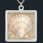 Küstenplan Versilberte Kette<br><div class="desc">Es gibt nichts Ähnliches auf dieser Karte des Meereslebens. Diese durchsichtige Sammlung dieser Muscheln wird auf allen Produkten großartig sein. Es verleiht dem Bild ein Vintages Gefühl und erfasst das Meeresleben unter Wasser. Die Muschel ist in Rosa und Weiß gestreift und mit einer sepia-farbenen Konkade versehen.</div>