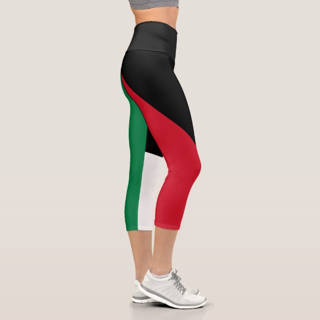 Kuwait-Flagge Capri Leggings (Rechts)