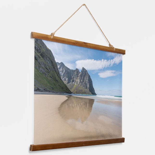 Kvalvika Lofoten Norwegen Wandteppich Mit Holzrahmen (Gewinkelt)