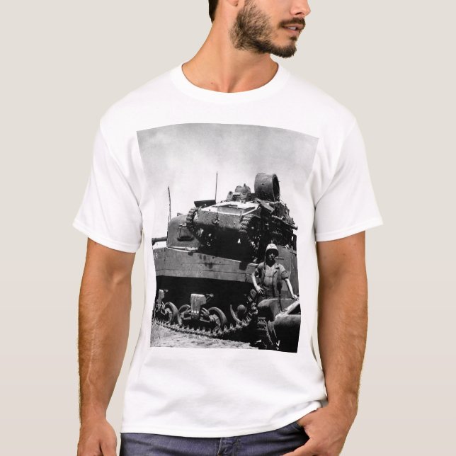 Kwajalein Atoll.  Pfc. N.E. Carling steht dazu T-Shirt (Vorderseite)