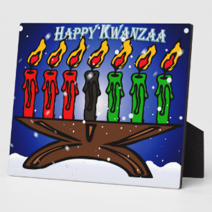 Kwanzaa Candle Kinara mit Schnee und Gruß Fotoplatte