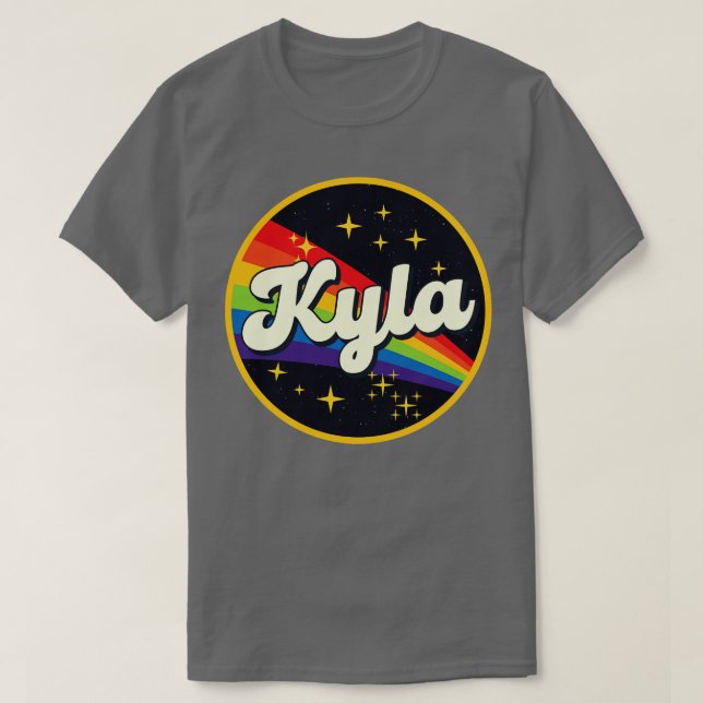 Kyla Rainbow in Space Vintag Style T-Shirt (Design vorne)