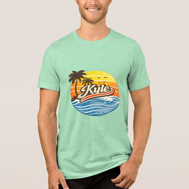 Kyle Retro-Sonnenuntergangs-Name-Design Tri-Blend Shirt (Vorderseite)
